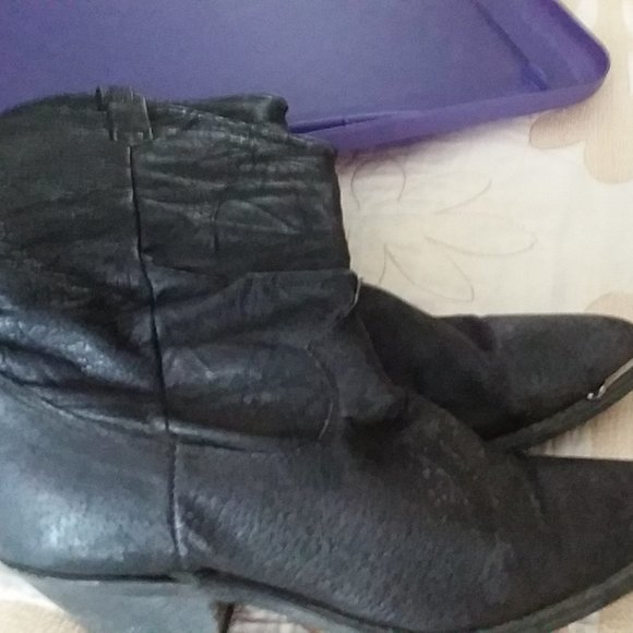 Western Boots - Picture 3 of 5